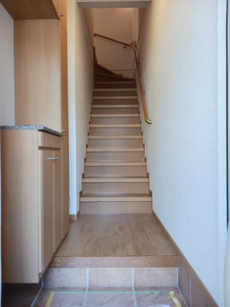 落ち着いた玄関です