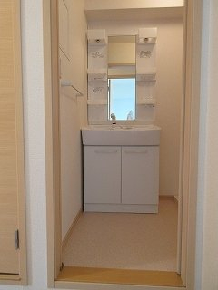 スペースが確保できる洗面所です