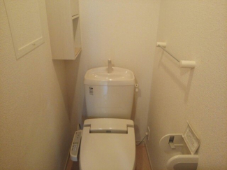 ゆったりとした空間のトイレです