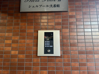 オートロックつきです