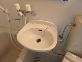 コンパクトで使いやすい洗面所