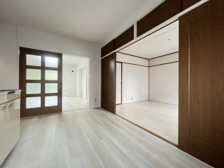 【居間・リビング】