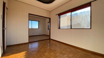 ２階洋室６帖（北側）