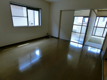 【居間・リビング】