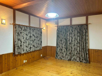 離れ