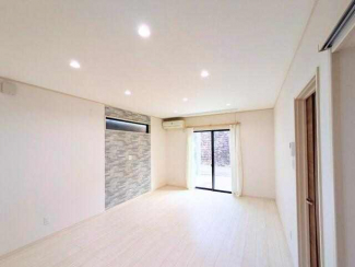 松山市吉藤２丁目の中古一戸建ての画像