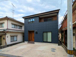 松山市吉藤２丁目の中古一戸建ての画像