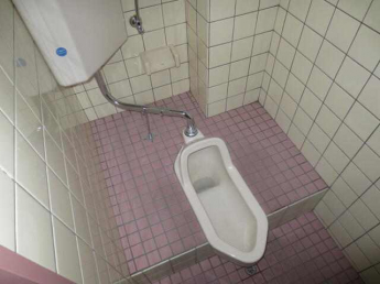 松山市湊町４丁目の店舗一部の画像