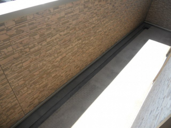 【バルコニー】