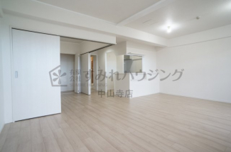 【居間・リビング】