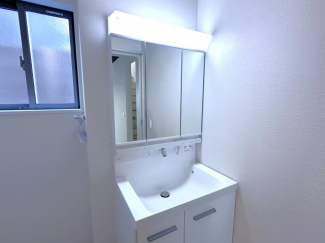 【独立洗面台】