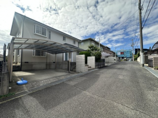 【前面道路含む現地写真】