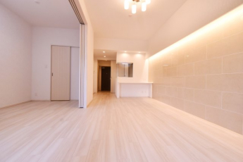 【居間・リビング】