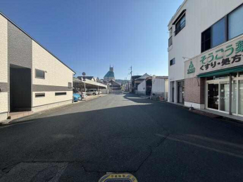 八幡浜市港町の事務所の画像