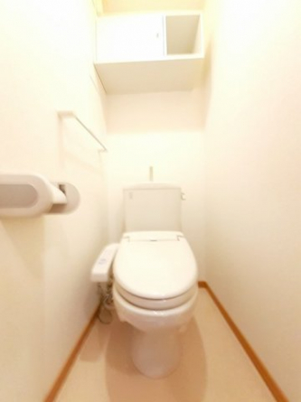 シンプルで使いやすいトイレです