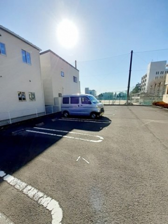 駐車場に車を止められます
