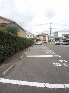 駐車場完備です