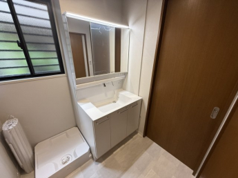 【独立洗面台】