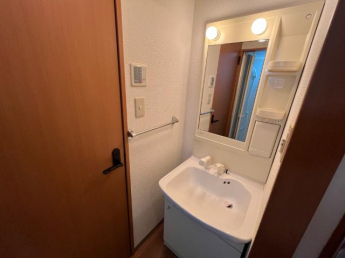 洗髪洗面化粧台