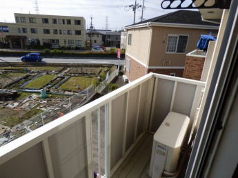 【バルコニー】