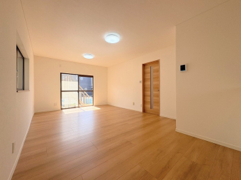 【居間・リビング】