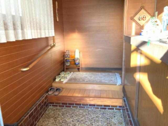 西条市　飯岡　２階建の画像