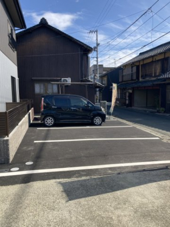 【駐車場】