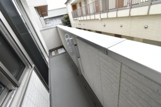 【バルコニー】