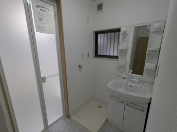 大津市今堅田２丁目の店舗事務所の画像