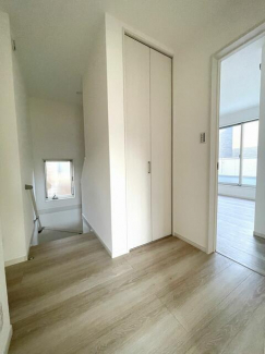 ２階階段ホール