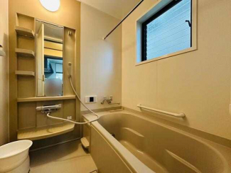 松山市　北井門　２階建て中古住宅の画像