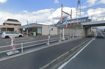 セブンイレブン松山保免中２丁目店まで347m