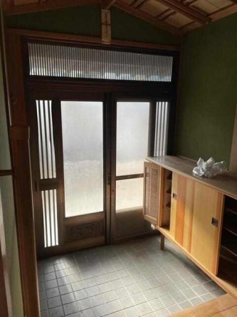 東田　２階建て　賃貸の画像