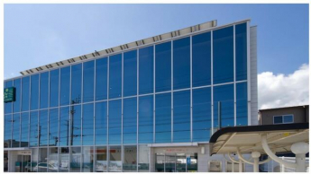 伊予銀行　中萩支店まで600m