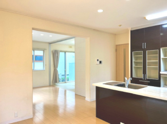 【居間・リビング】