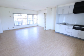 【居間・リビング】