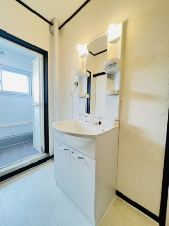 【洗面所】