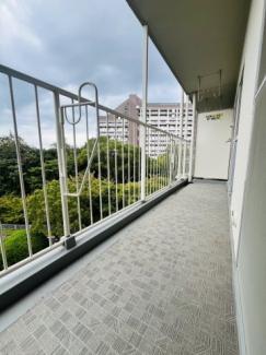 【バルコニー】