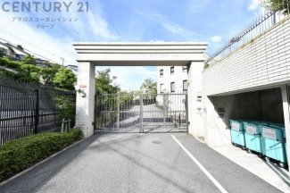 鉄筋コンクリート造5階建て