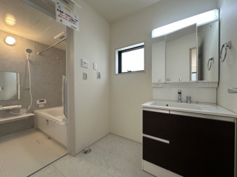 【独立洗面台】