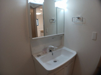 【洗面所】