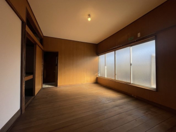 【居間・リビング】