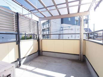 【バルコニー】