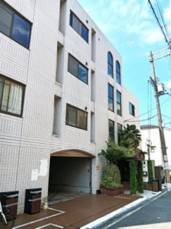 建物外観を気になさる方へ、見た目が優雅で素晴らしい物件です。