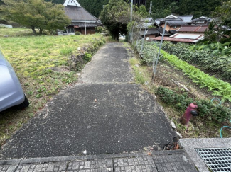 敷地内進入路(非道路)