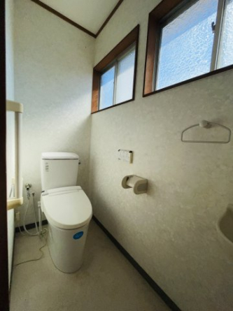 コンパクトで使いやすいトイレです