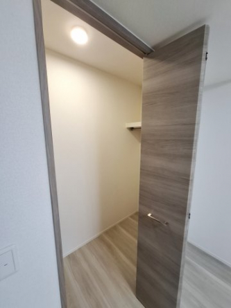 ウォークインクローゼット