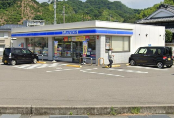 ローソン松山石手１丁目店まで756m