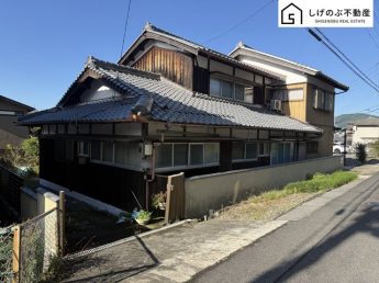 建築条件なし
解体更地渡し
約92坪の広々とした土地