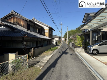 前面道路です。